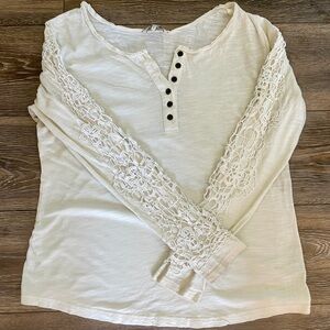 BKE Buckle Cream Long Sleeve Lace Button Up Shirt size Large